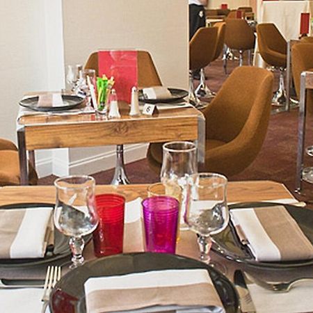 Logis Hotel De France Restaurant Le Lucullus Montmorillon Luaran gambar