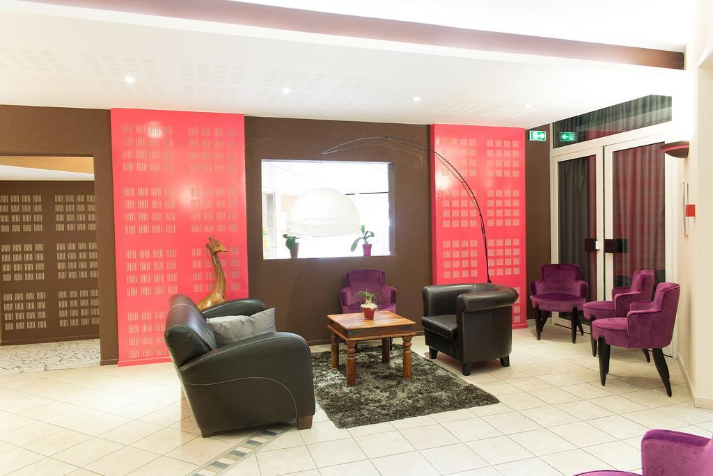 Logis Hotel De France Restaurant Le Lucullus Montmorillon Luaran gambar