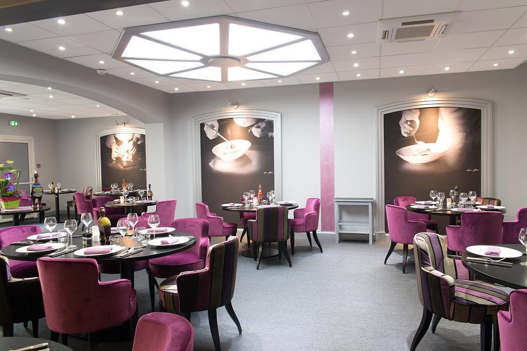 Logis Hotel De France Restaurant Le Lucullus Montmorillon Luaran gambar