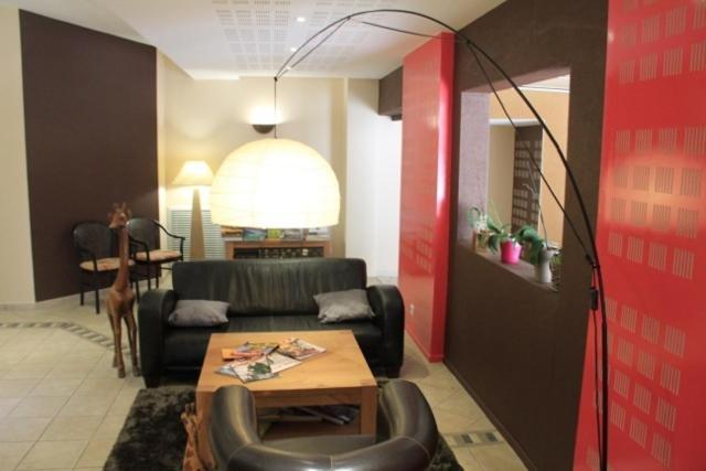 Logis Hotel De France Restaurant Le Lucullus Montmorillon Luaran gambar